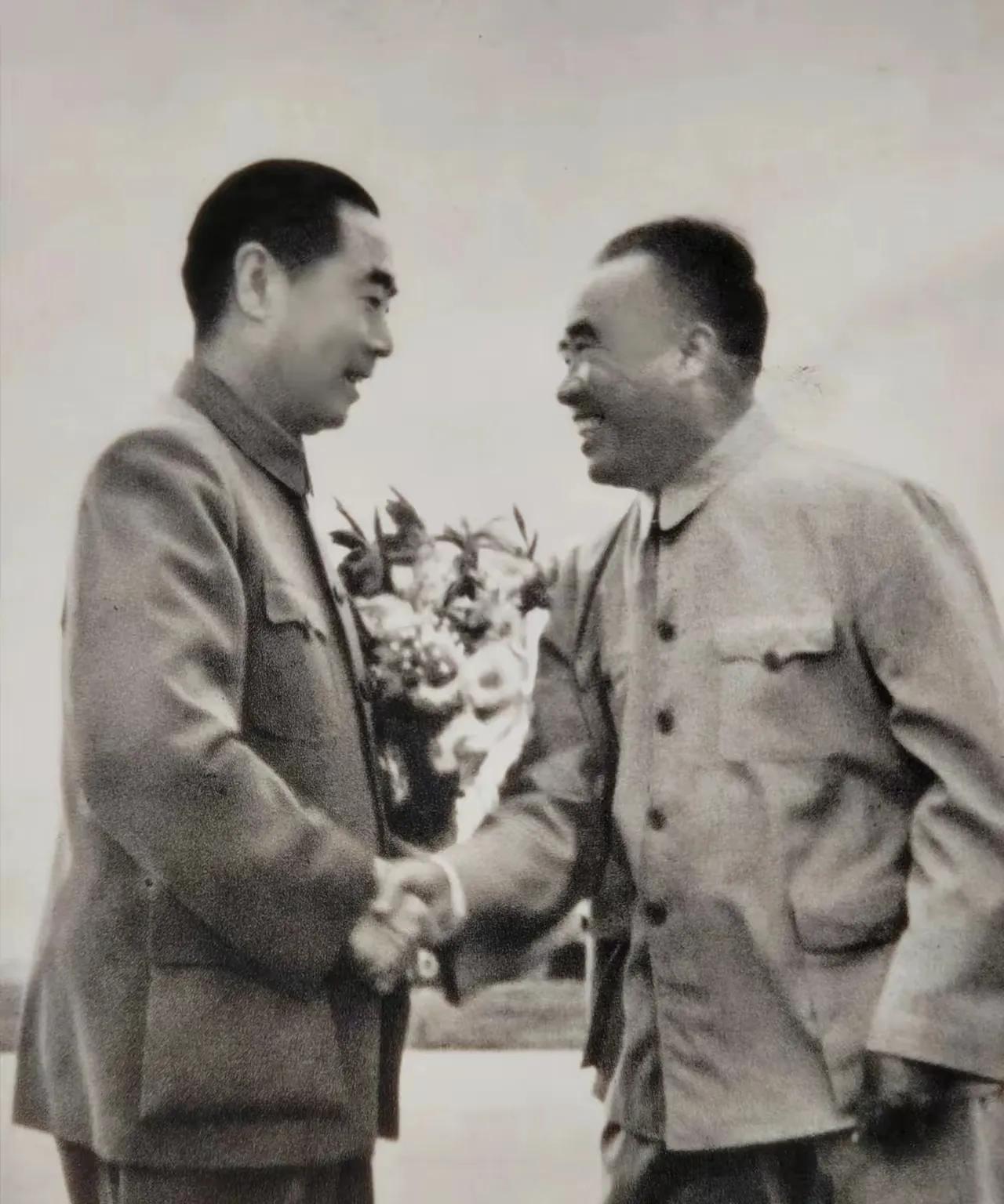 南昌起义的战友，中华民族的伟人！