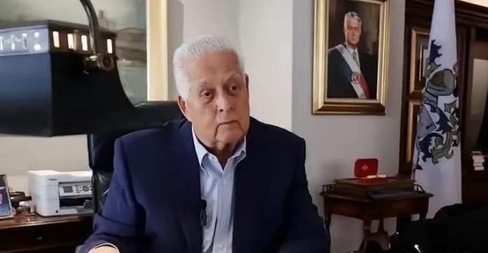 巴拿马前总统佩雷斯·巴拉达雷斯：“我们不必担心中国的制裁！巴拿马运河要么属于巴拿