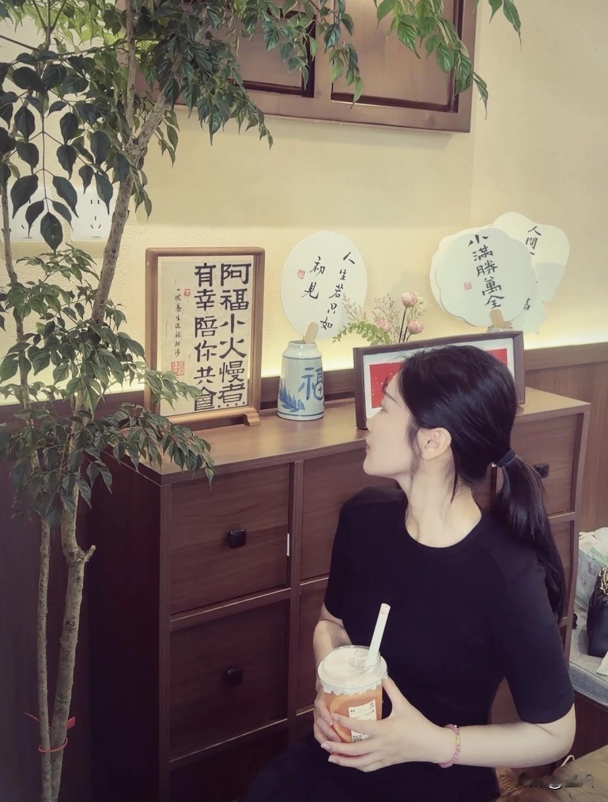 什么样的人可以一生相伴有责任心和处理问题的本事。有些人虽优秀多金，但不愿在对方身