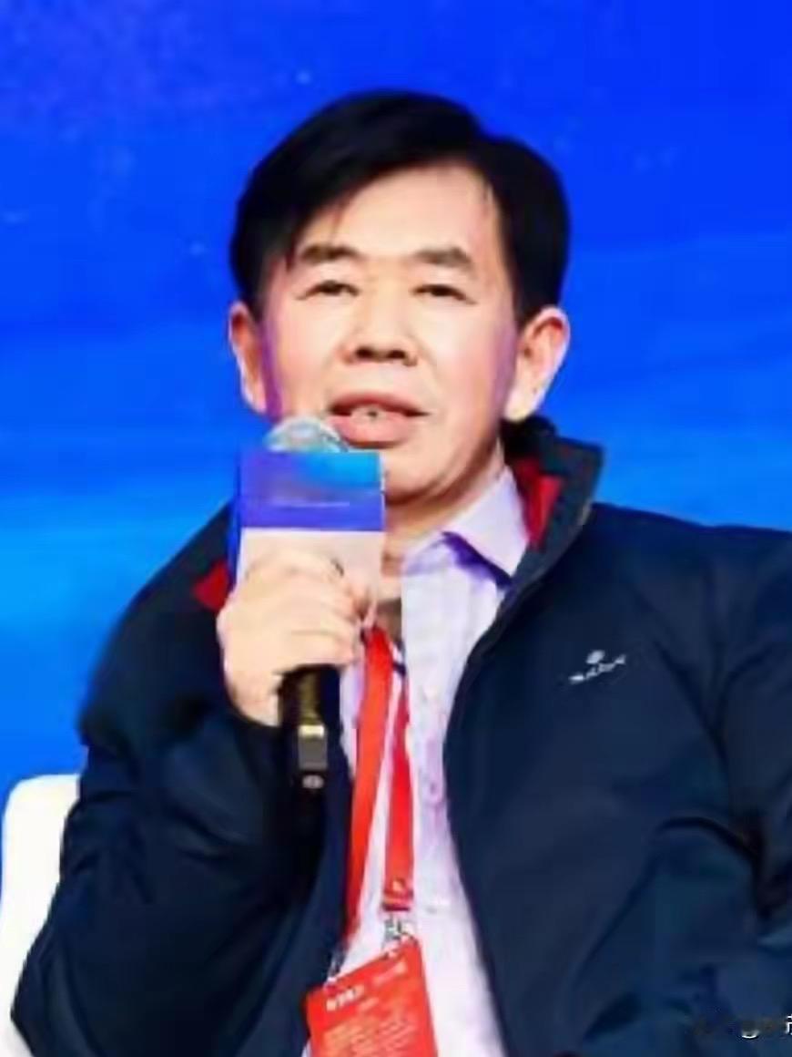 戴旭犀利发声！硬实力拉满，更要找回言出必行的底气2月17日，军事专家