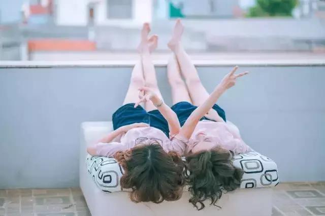 你是上热下寒吗, 先要化开寒, 然后是引火归元, 这样做, 才不会越补越上火, 越清越寒凉。