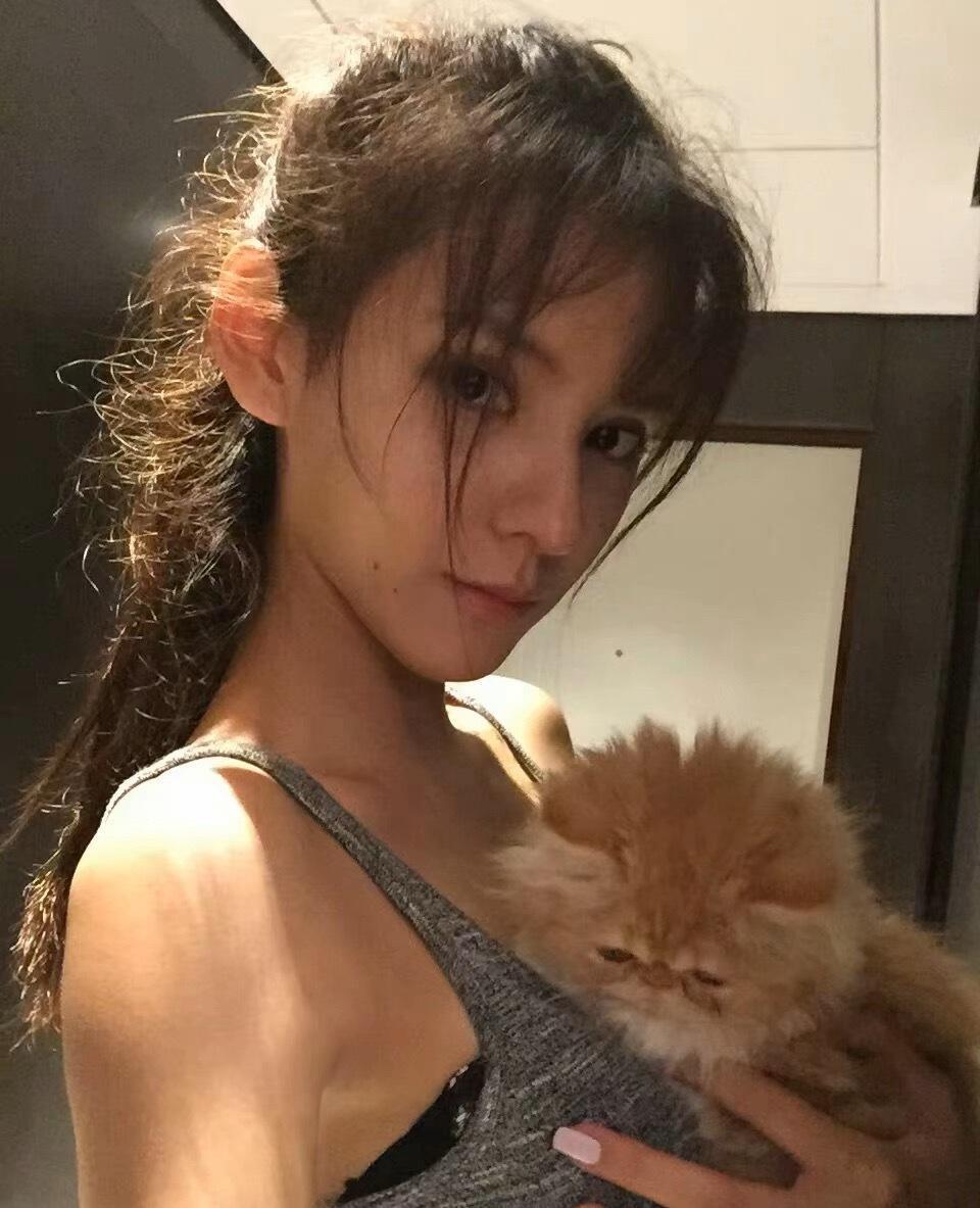 张予曦早期自拍