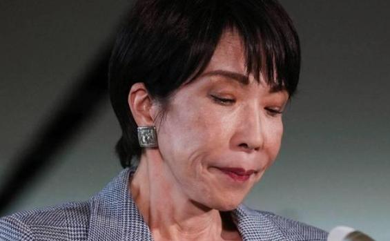 【高市早苗病情恶化原因分析】高市早苗近期病情突然加重，被紧急送往医院做系统检