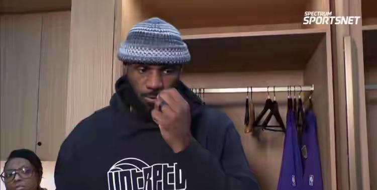 罪无可恕！詹姆斯休赛期选择执行5263万美元球员选项惹怒了湖人队管理层！近期詹