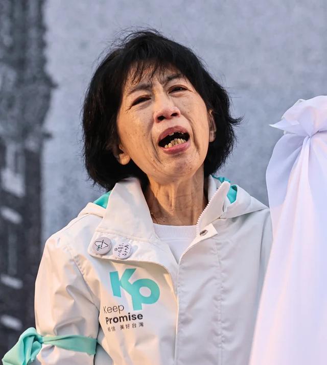 陈佩琪被柯文哲气到了？台湾民众党前主席柯文哲涉京华城案已被羁押9个月，台北地方