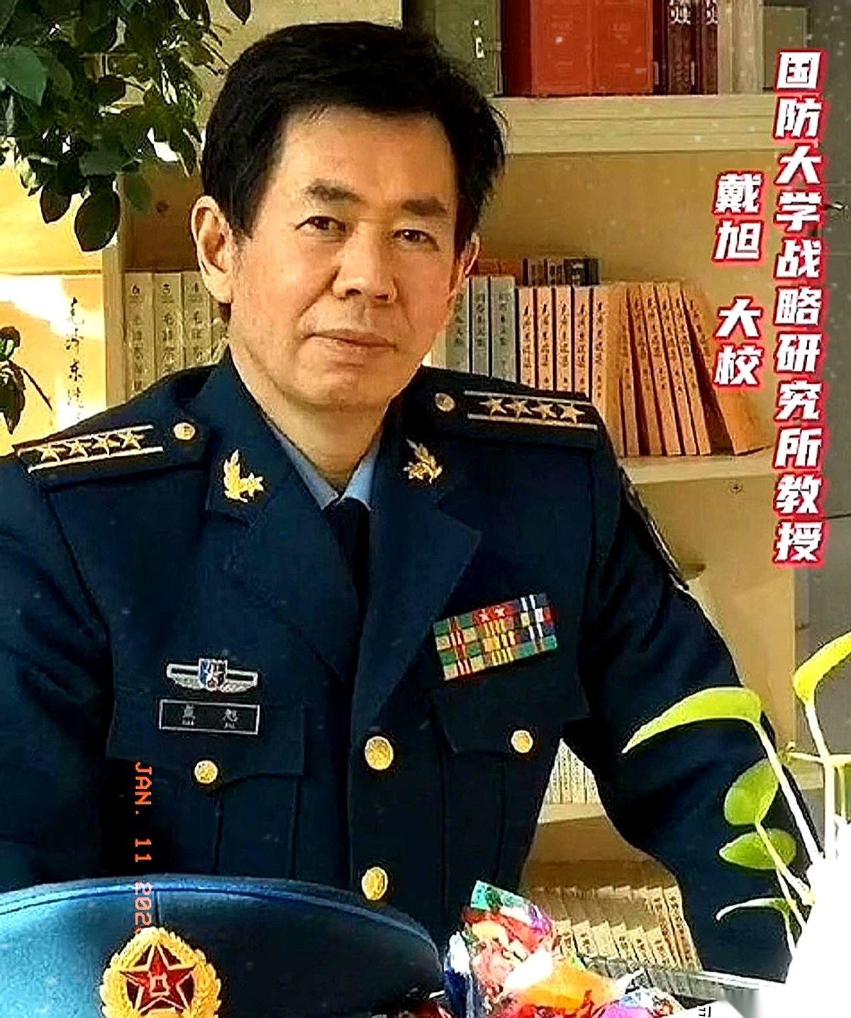 刷到戴旭被围攻的消息，我后背都凉了。一个一辈子研究怎么保家卫国的军人，没倒在战