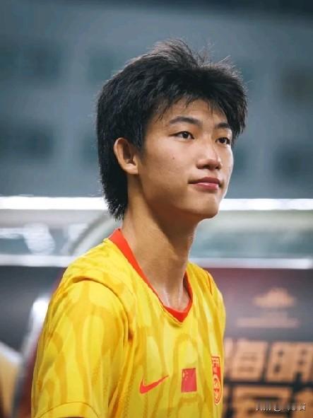 哈兰德也知道赵松源，这不是吹牛皮，哈兰德亲口说他听中国朋友说起过赵松源。这已经够