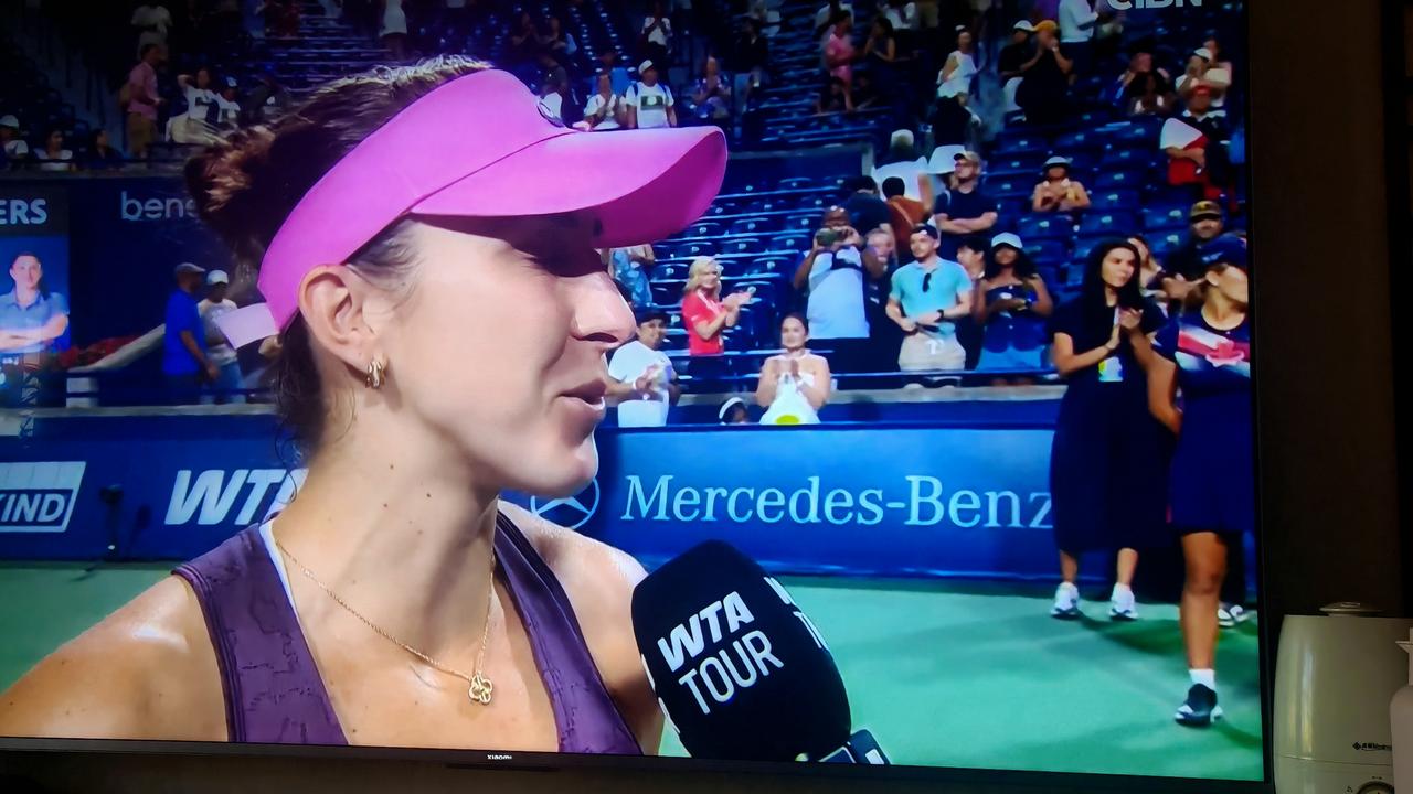 北京时间8月10日8时43分至10时07分，WTA1000多伦多站女单1/8决赛