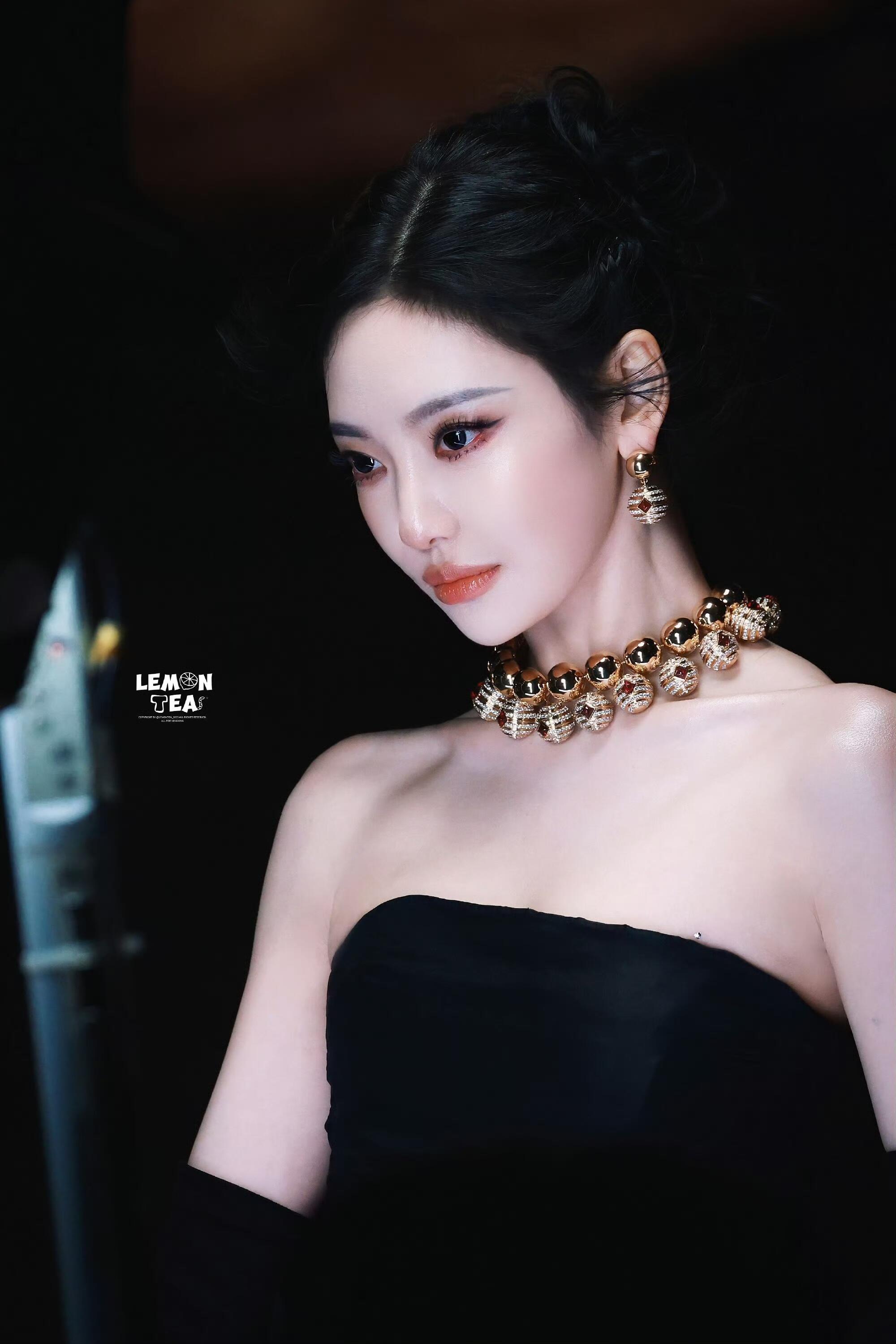 251023｜宁艺卓vogue红毯合集[爱心]新壁纸有了嗯嗯Cy：见水印​​​