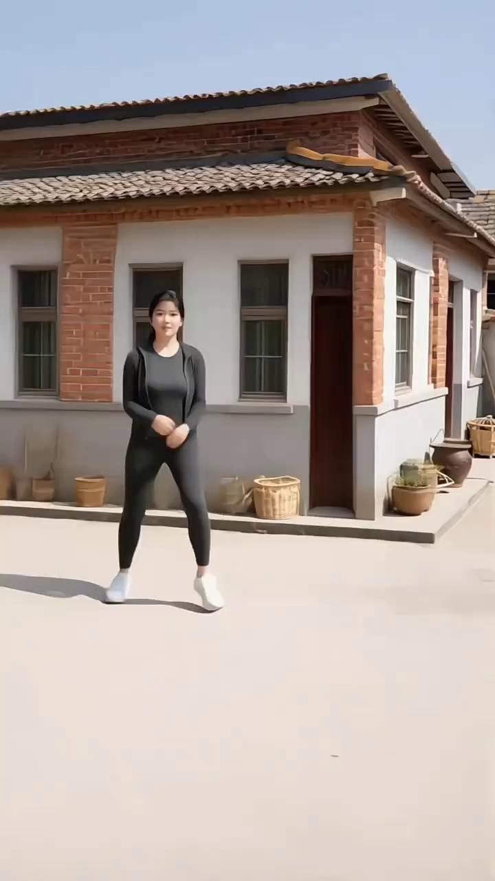 分开两边，都为。