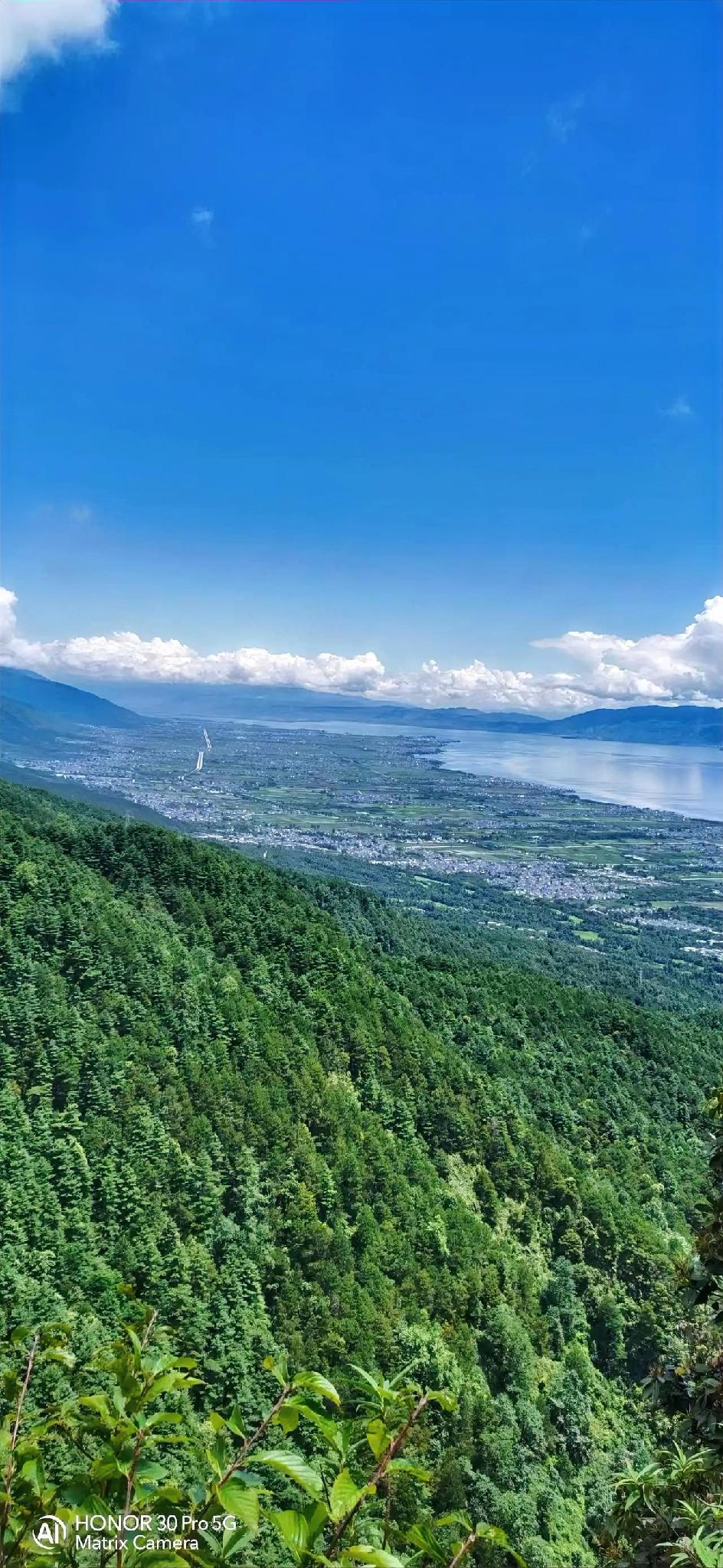 人到中年，放下疲惫，好好休息一下，也是一种自律！人生拼的不是爆发力，而是持久