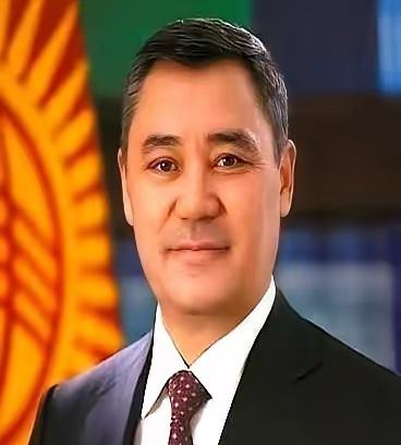 一国总统面对全球镜头，郑重宣告自己的祖先乃是汉朝名将李陵。这恐怕是近年来最令人感