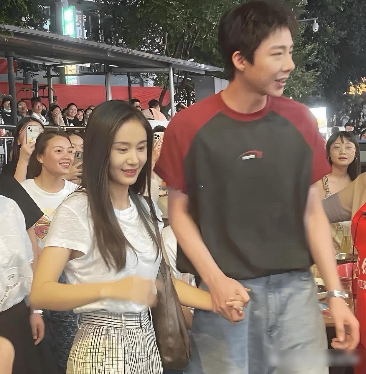 差点没认出来真人比电视还漂亮