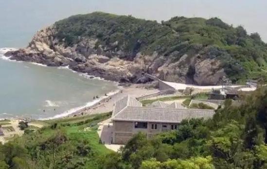 一旦台海爆发冲突，最难啃的骨头不是台湾本岛，而是距大陆最近点约34公里，距福