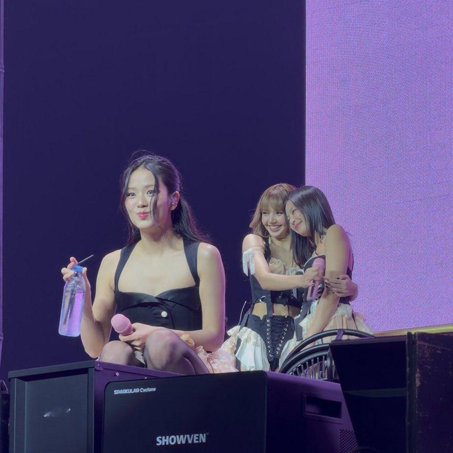 老天爷，只要是三只，真的360度无死角的可爱~~