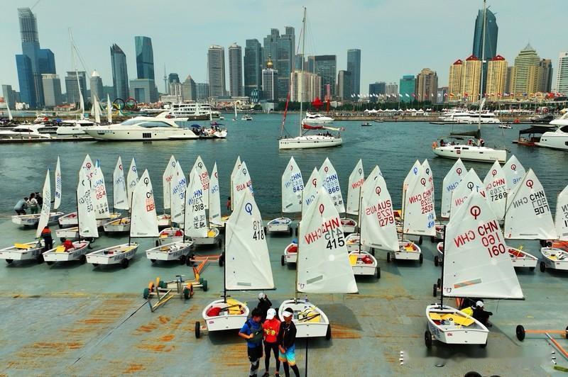 青岛楼市这两年分化也太大了一些。青岛楼市里面不同板块房价降幅还是不一样的。青