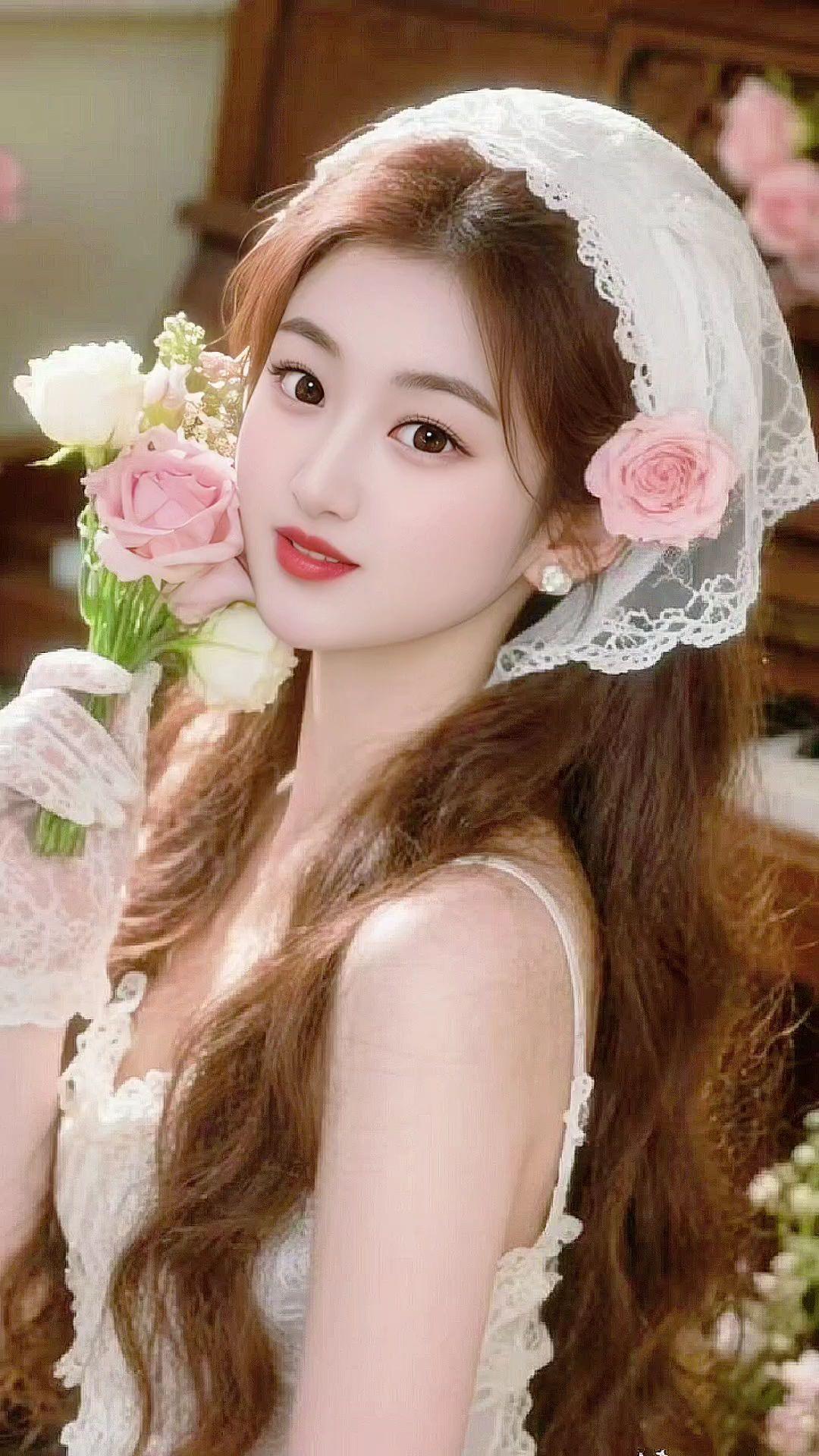 温柔浪漫鲜花造型甜美捧花写真温柔玫瑰系少女清纯甜美温柔风