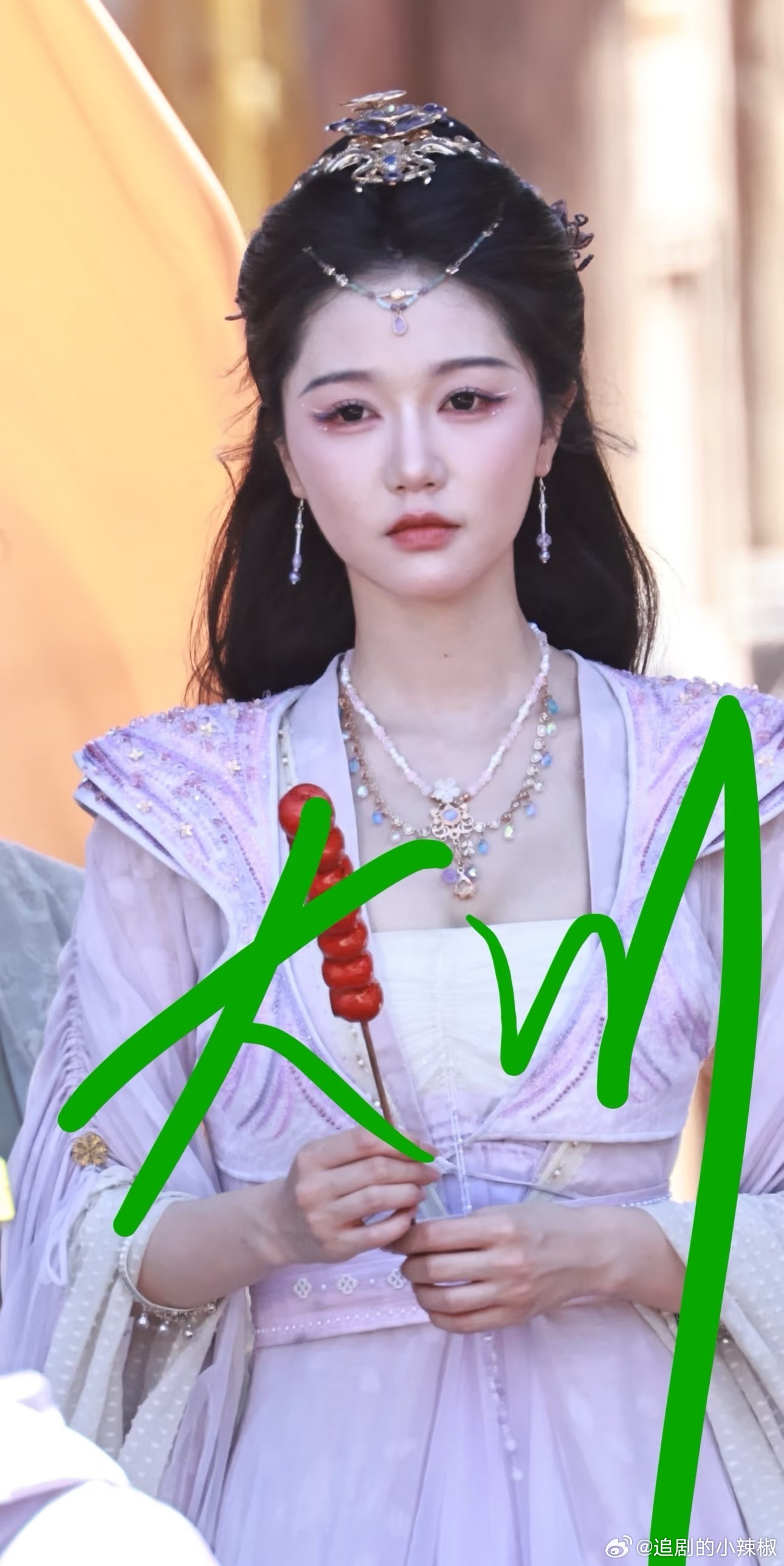 岳雨婷新剧生图，这妆容好看吗[笑着哭]​​​