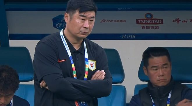 韩鹏执教的山东泰山为什么两个赛季有着截然不同的表现呢？记者陈永透露，“泰山队并没