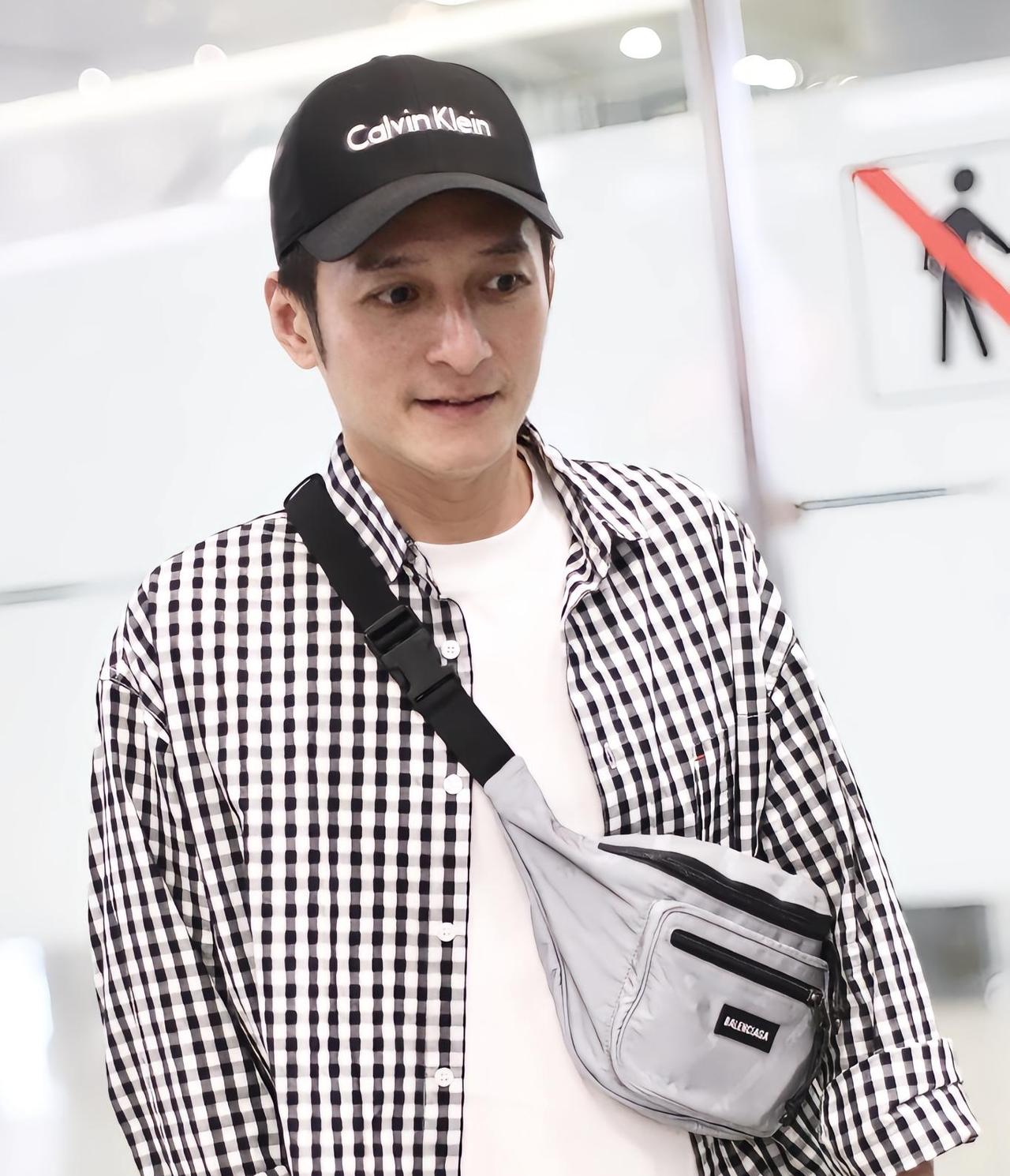 2019年，李维嘉热情地邀请吴昕去他家做客，吴昕开开心心地去了，结果她坐下不到5