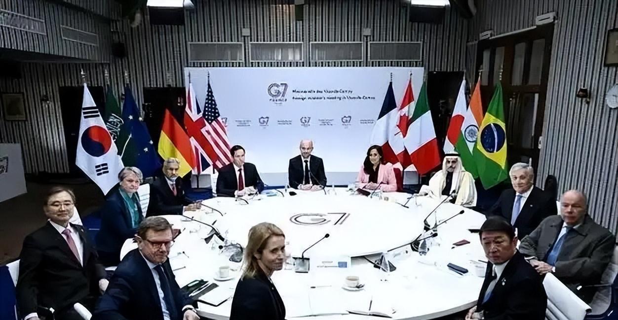 G7峰会又吵翻了！欧洲这帮人急着联手对付中国稀土限制，不是因为他们有多团结，也不