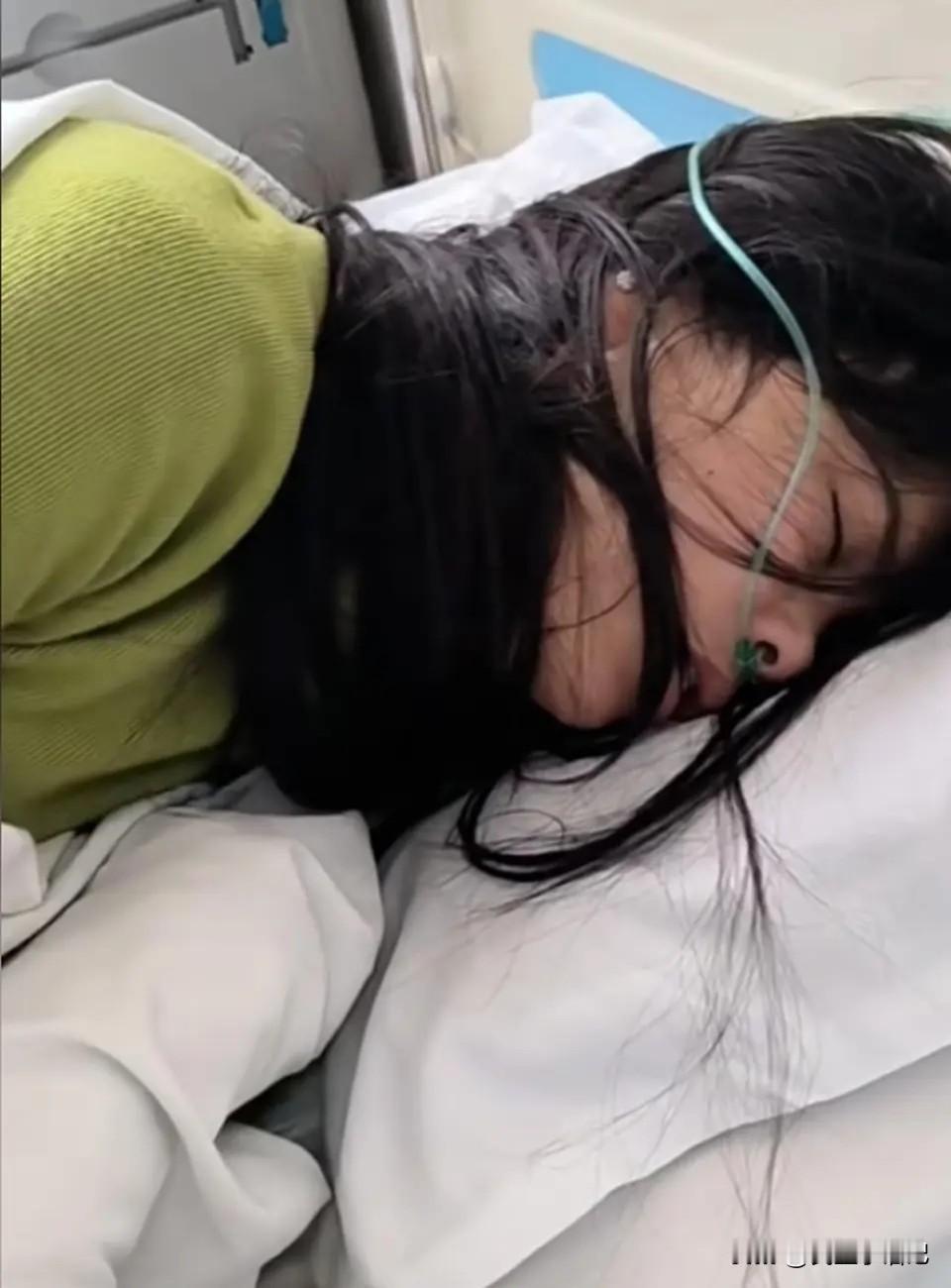 平顶山这一家人的事，大概率全网都知道了吧，一场小小的电动车剐蹭，这位老太太仅凭一