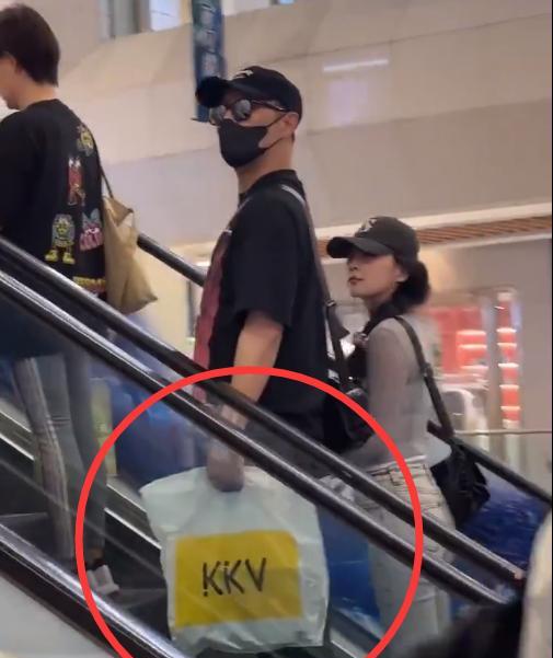 现在全网最后悔的男人，应该就是汪峰了吧！原本是想上节目捞一把！为了节目效果，