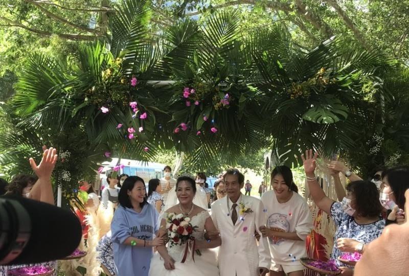 贾永婕捐款了，小S、具俊晔和黄春梅的还会远吗？最近，花莲受灾，贾永婕夫妇捐出了5