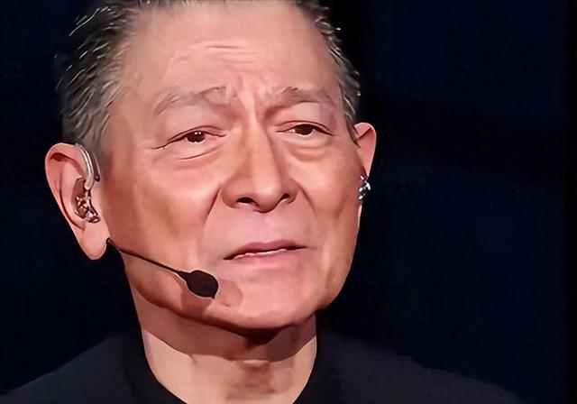 香港男神老了,刘德华像老头,成龙老态尽显,怎么成这样了?