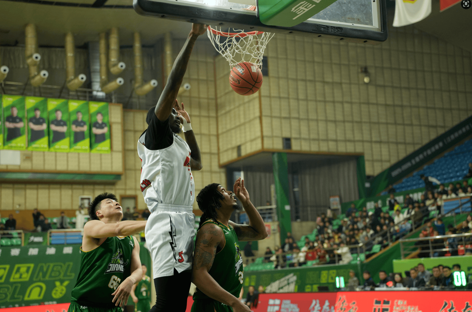 安徽皖江龙男篮总结比赛: 球队已签下有NBA履历锋卫摇摆人