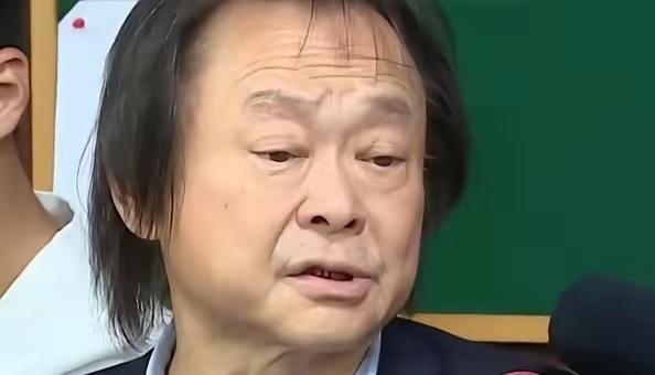 民进党“立委”王世坚今天会前受访表示，“立委”沈伯洋本身的知名度就很高，且现在很
