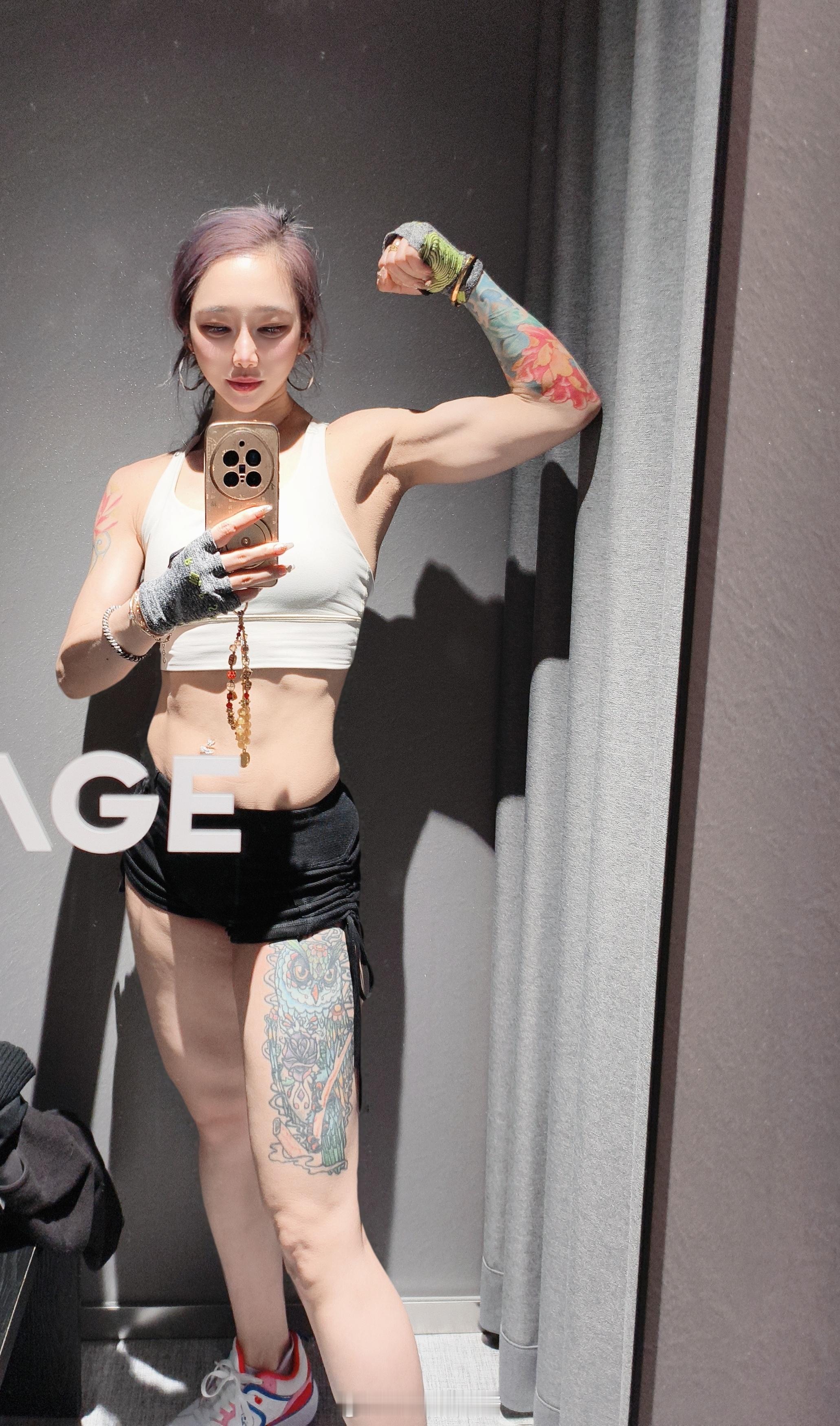 早呀！自律的人已经开始努力啦我的日常plog健身打卡健身