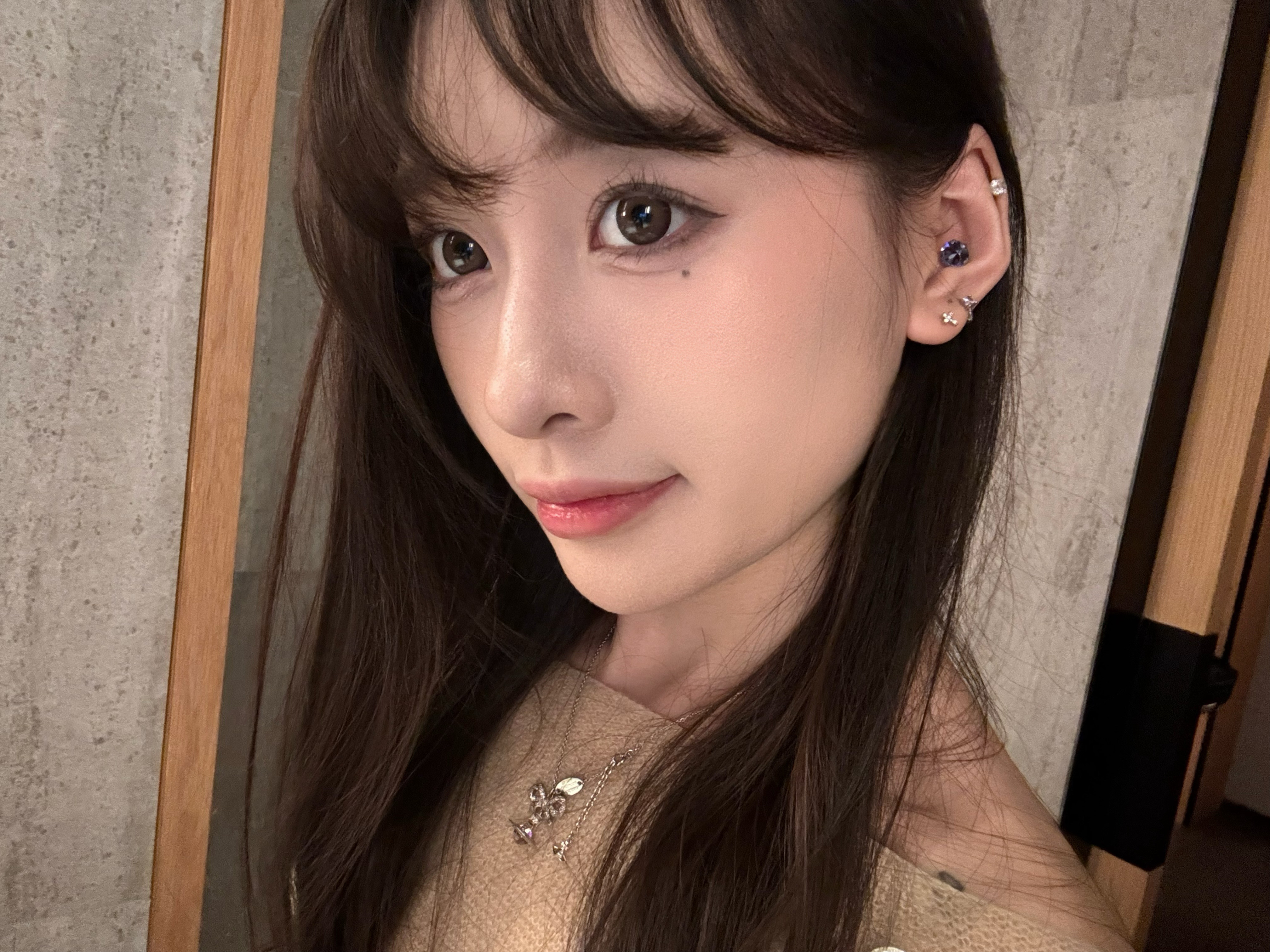 我就是传说中的异瞳，左边小心眼右边势利眼​​​