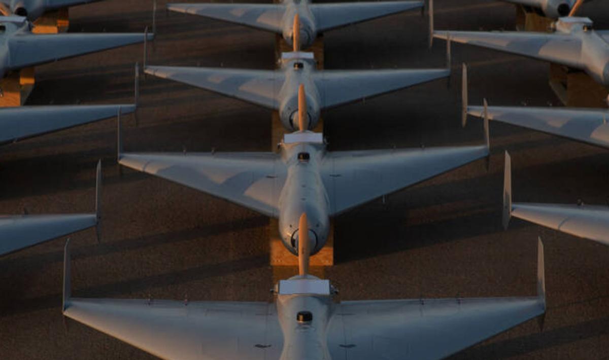 【酸了半天还是照抄，美军仿制伊朗无人机上舰】美国海军本周首次从军舰上发射了自