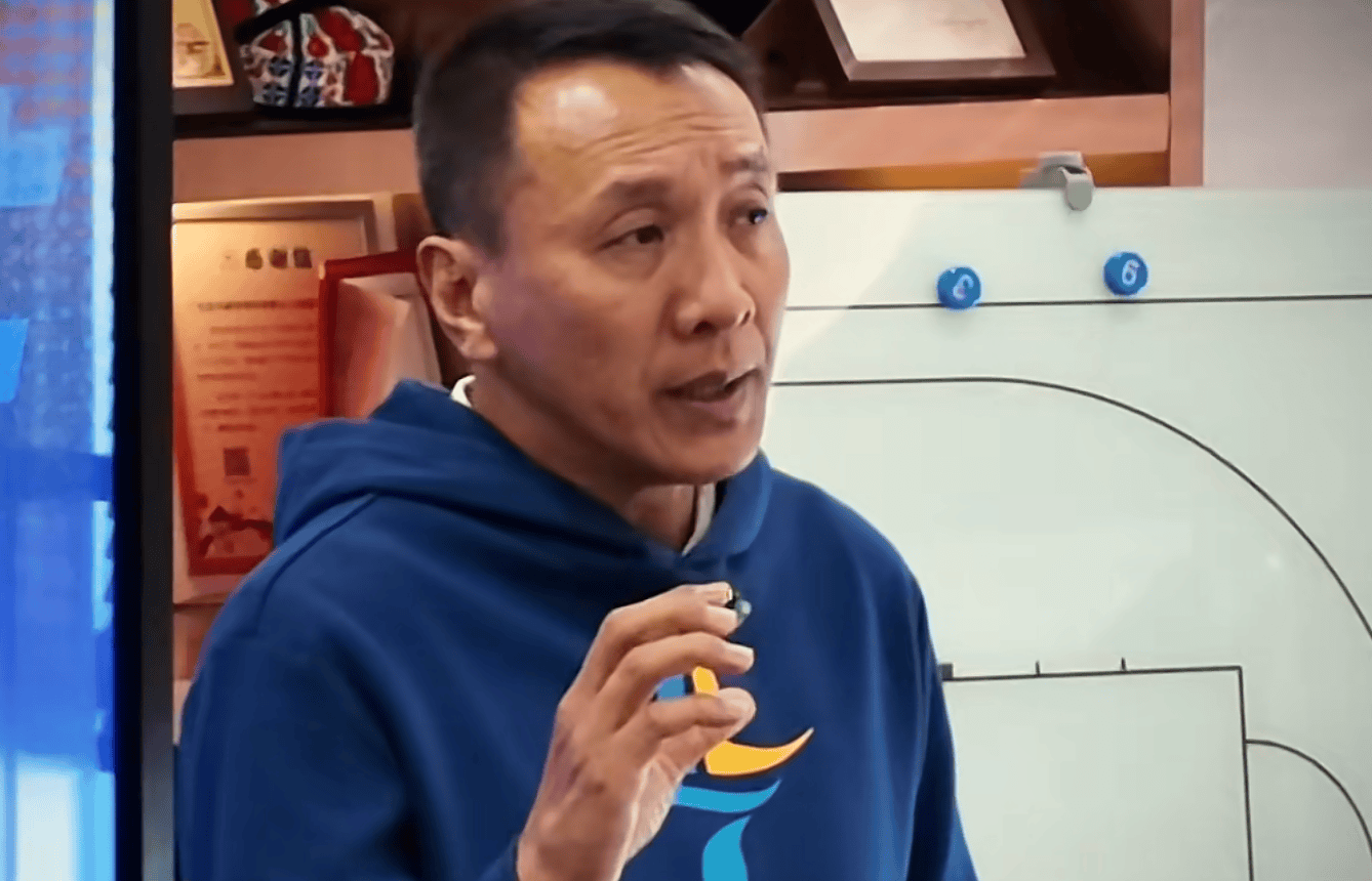 李群: 很多青少年球员执行能力很强, 但是高压下没有创造力