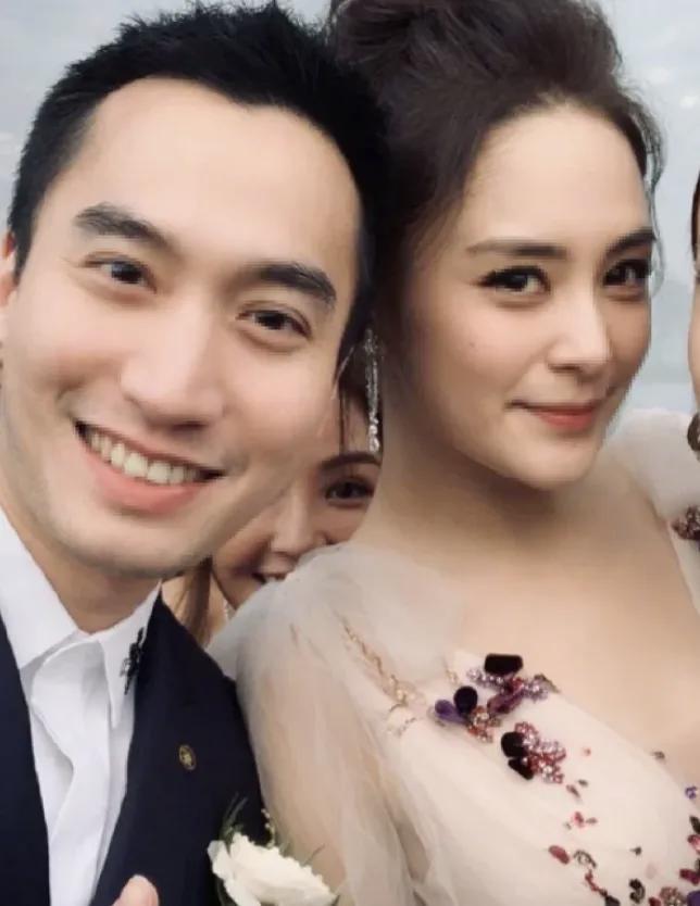 三婚又要离了，也太渣了。“人设可以包装，婚姻不会说谎”，这话用在阿娇前夫赖弘