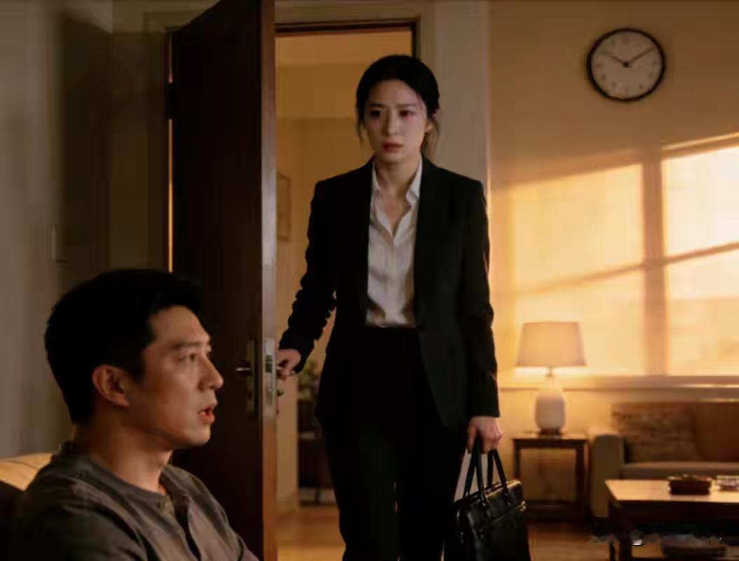 那兜里的东西，我这辈子都不想再看见第二次。给儿媳洗裤子，是我每天都干的事。那