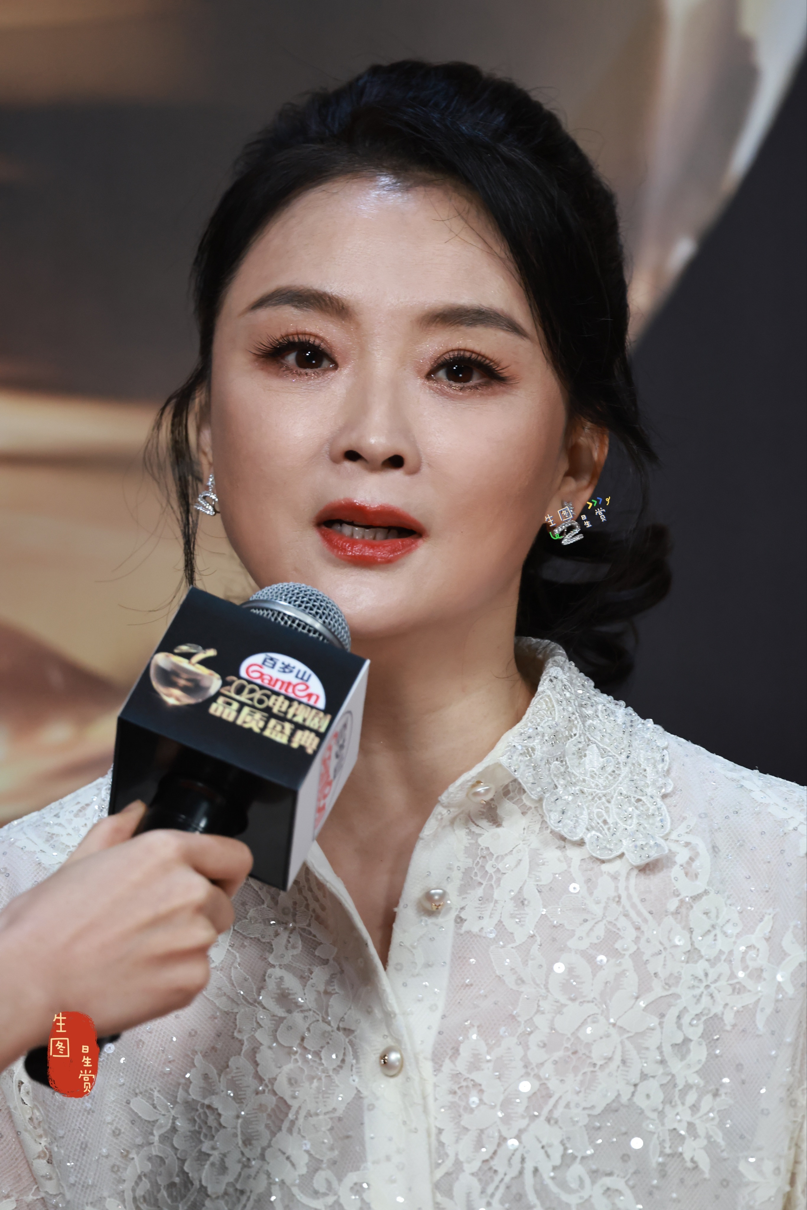 王艳电视剧品质盛典红毯生图好强的女王气场