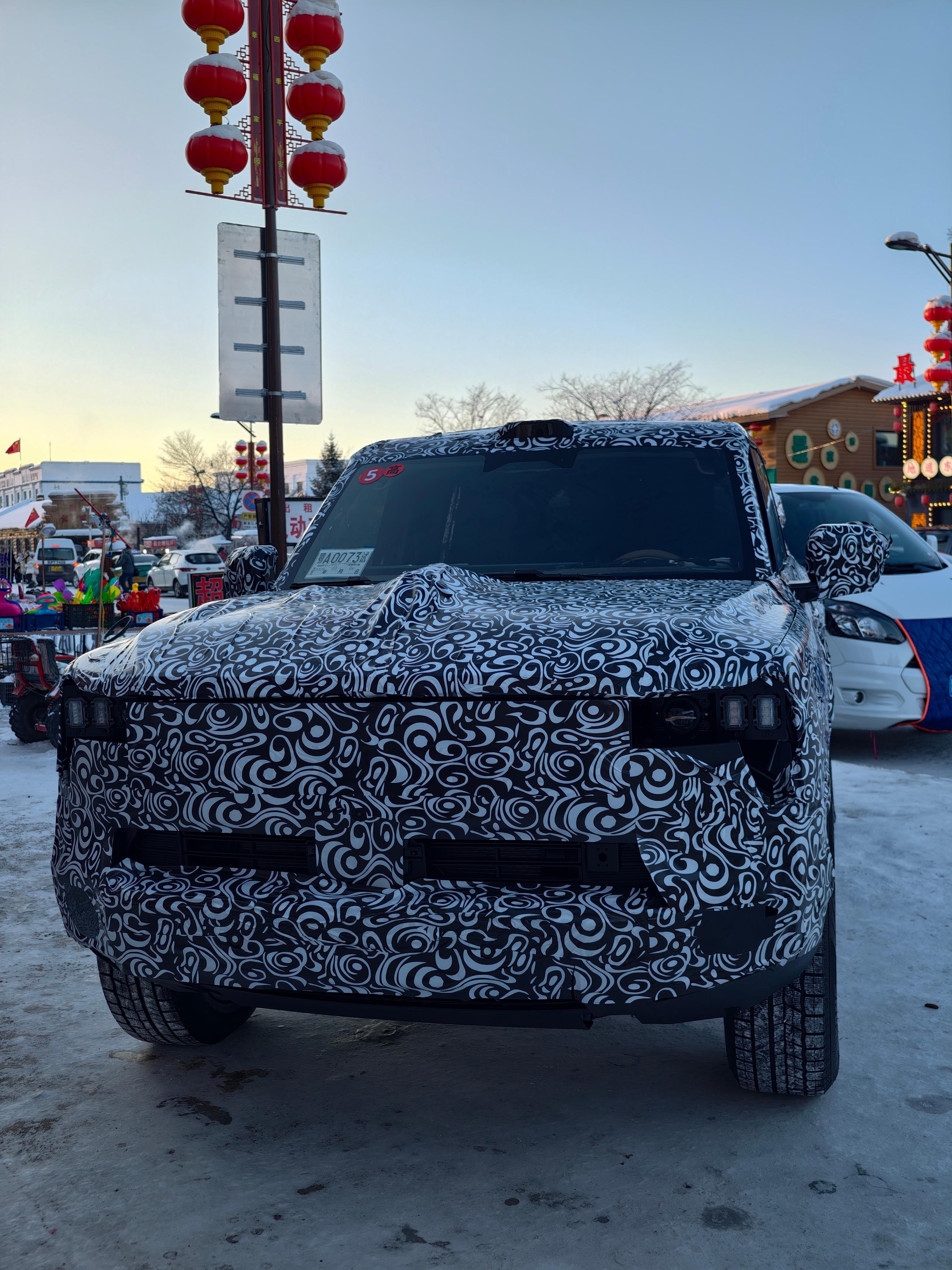 这也是太巧合了吧？！我正开着我的817在漠河度假结果恰好遇到一台在做冬测的车怎么