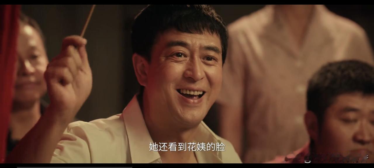 最近热播的几部好剧：1、《主角》2、《低智商犯罪》3、《爱情没有神话