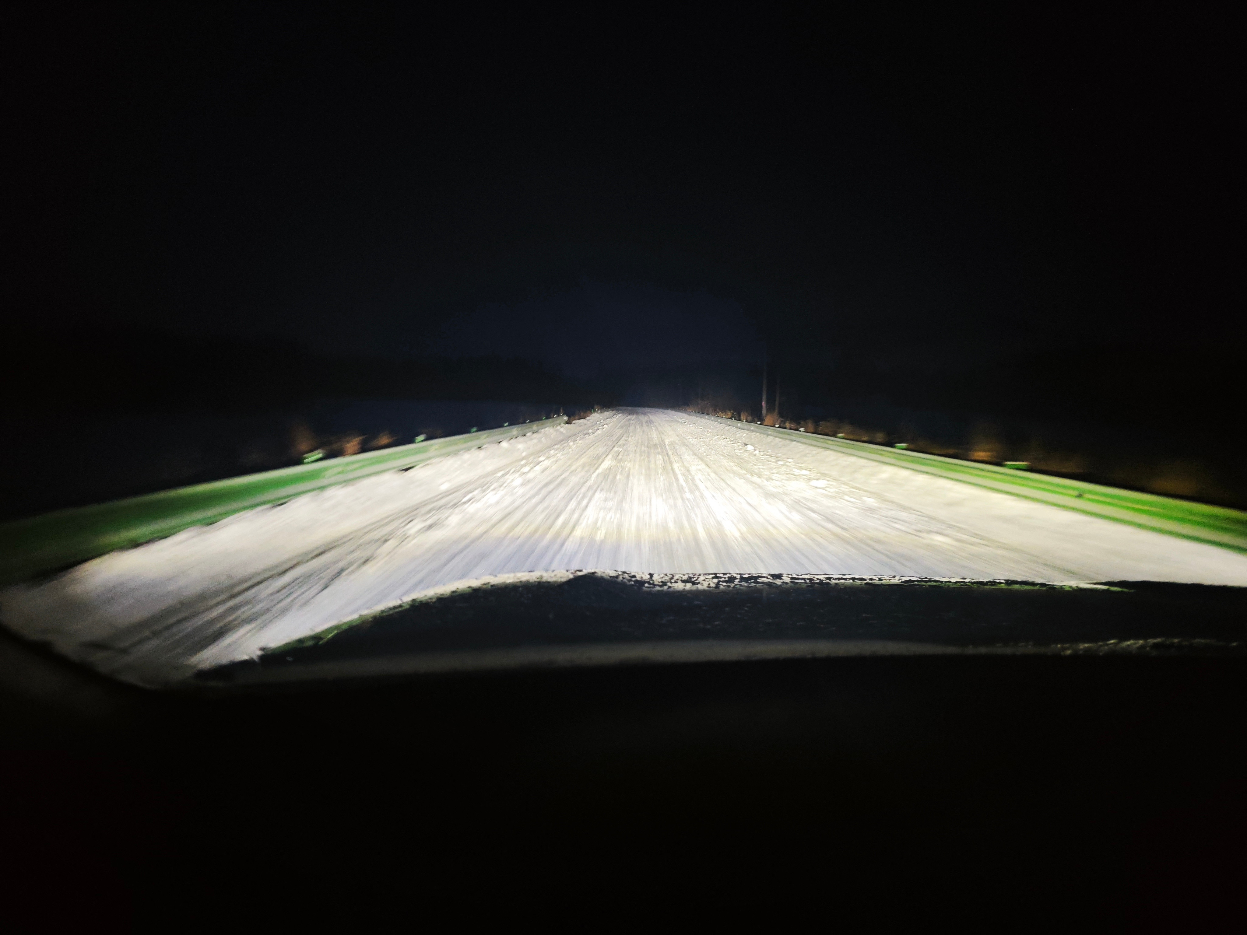 下大雪开夜路眼神必须得好呼伦贝尔