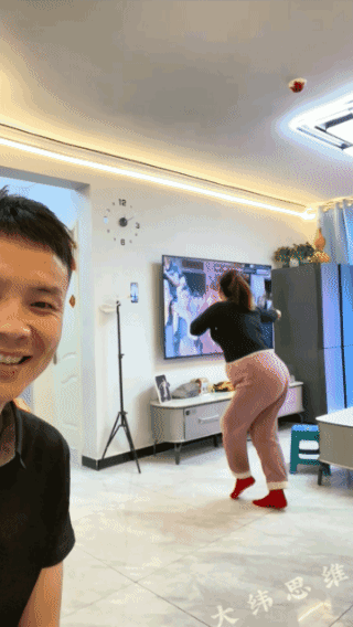 胖与瘦不重要，长相更无所谓，只要心向阳光，快乐无处不在！