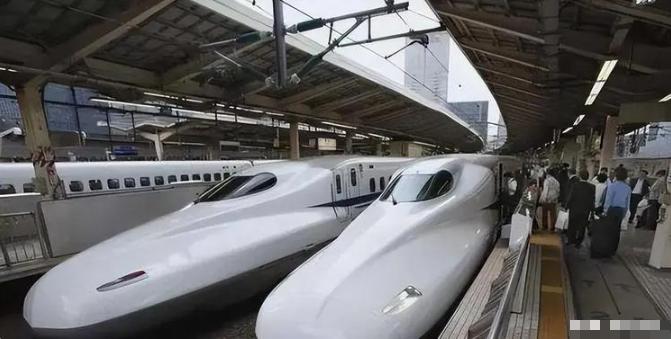 越南原先算盘打得不小：日本有新干线，中国有全球最大高铁网，南北高铁这么大的单子，