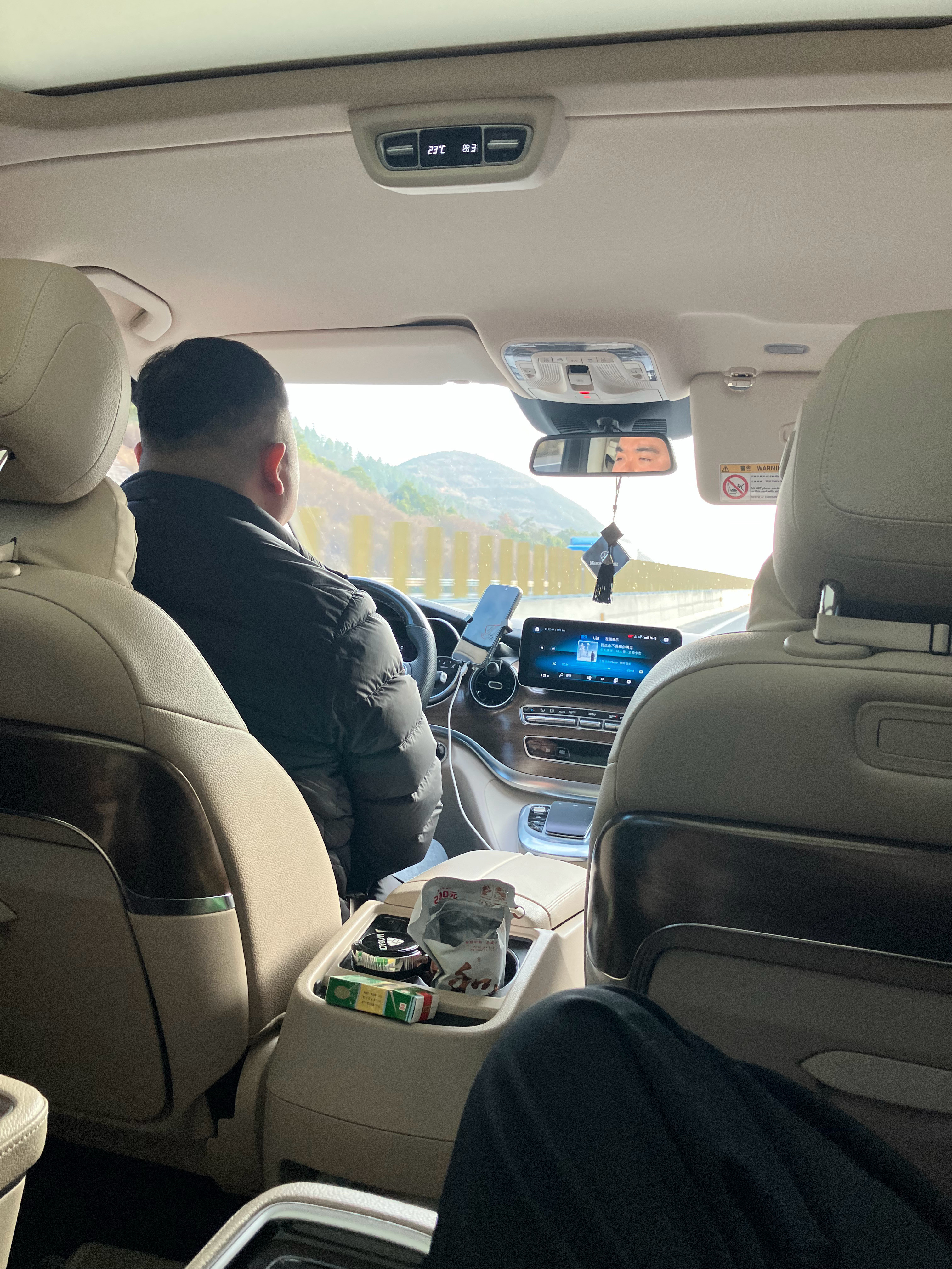 拉着一车电池去深圳！