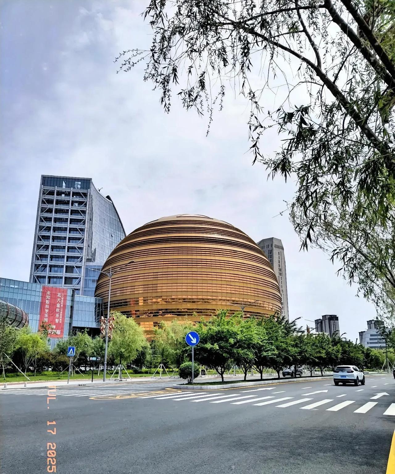 土地财政告急！房产税开征倒计时：当这个数字跌破10%，你的房子将面临重大变革