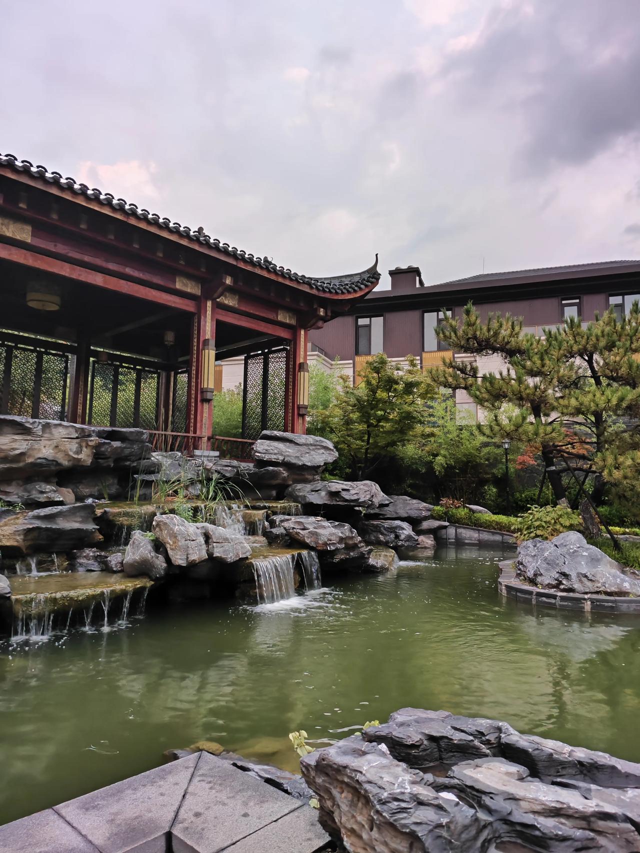 未来三年，请做好“不要脸”的准备一、往死里低调。二、多独处多读书。三、单位