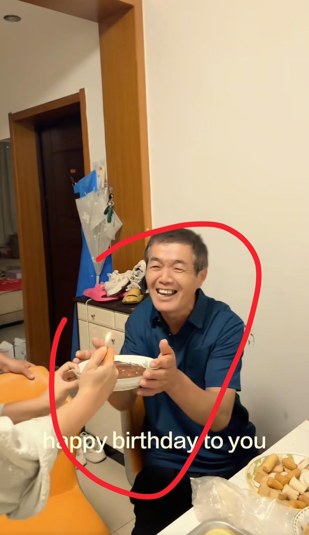 看到山东小涛夫妇跑国外折腾我忍了看到顺子家安稳日子我也忍了可是看到古丽亚做蛋