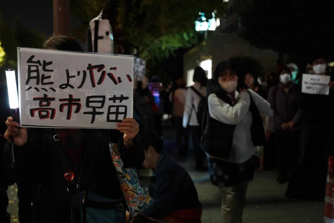 日本现在举国震动，他们没想到， 作为一个战败国，他们所受到的法律限制比他们想