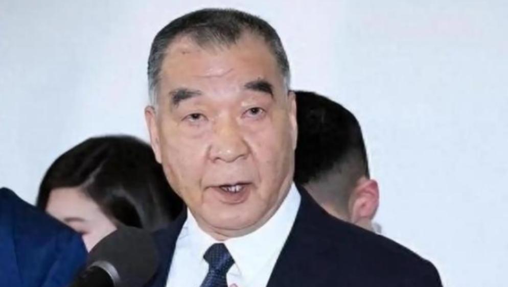 你要打多久我就陪多久！只要大陆战机敢越线，台军就开第1枪击落。  先从一个