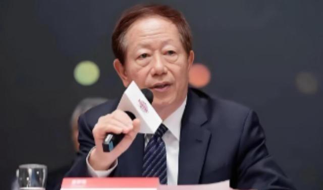 台积电董事长发话了！台积电董事长说，大陆要是武力收台湾，台湾会变成经济死岛。